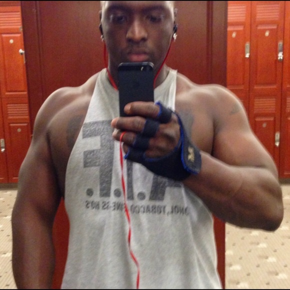 Meet your Posher, Wilson - Picture 1 of 1